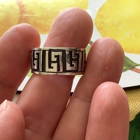 sterling SILVER 925 GREEK KEY WIDE RING SIZE US 7.5 - Picture 7 of 8